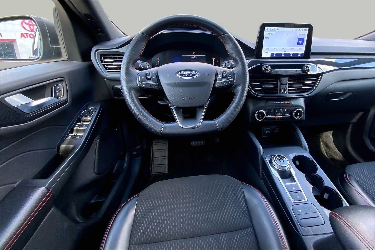 Pre-Owned 2025 Ford Escape ST-Line