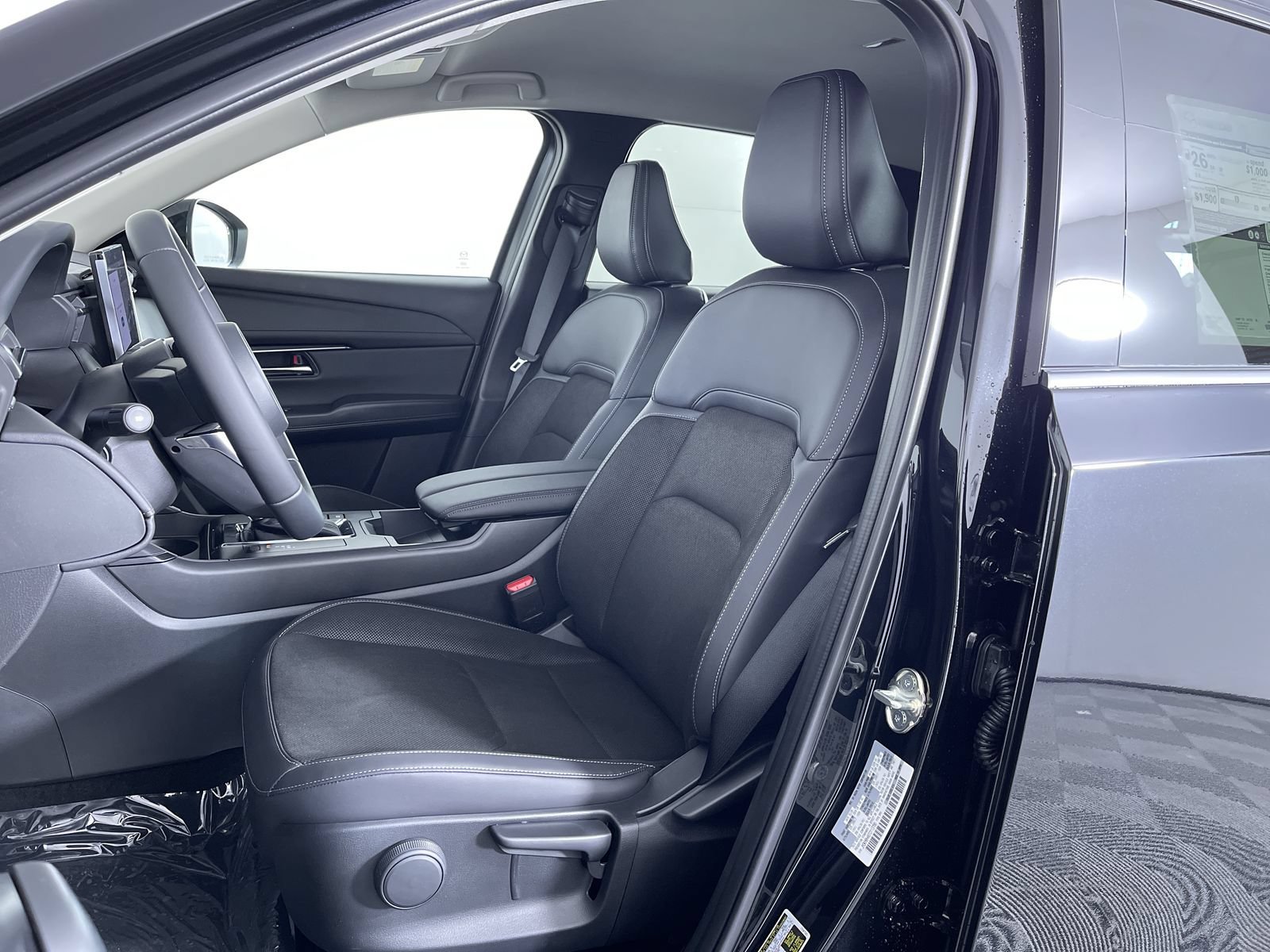 New 2026 Jet Black Mica Mazda 2.5 S Select image 15