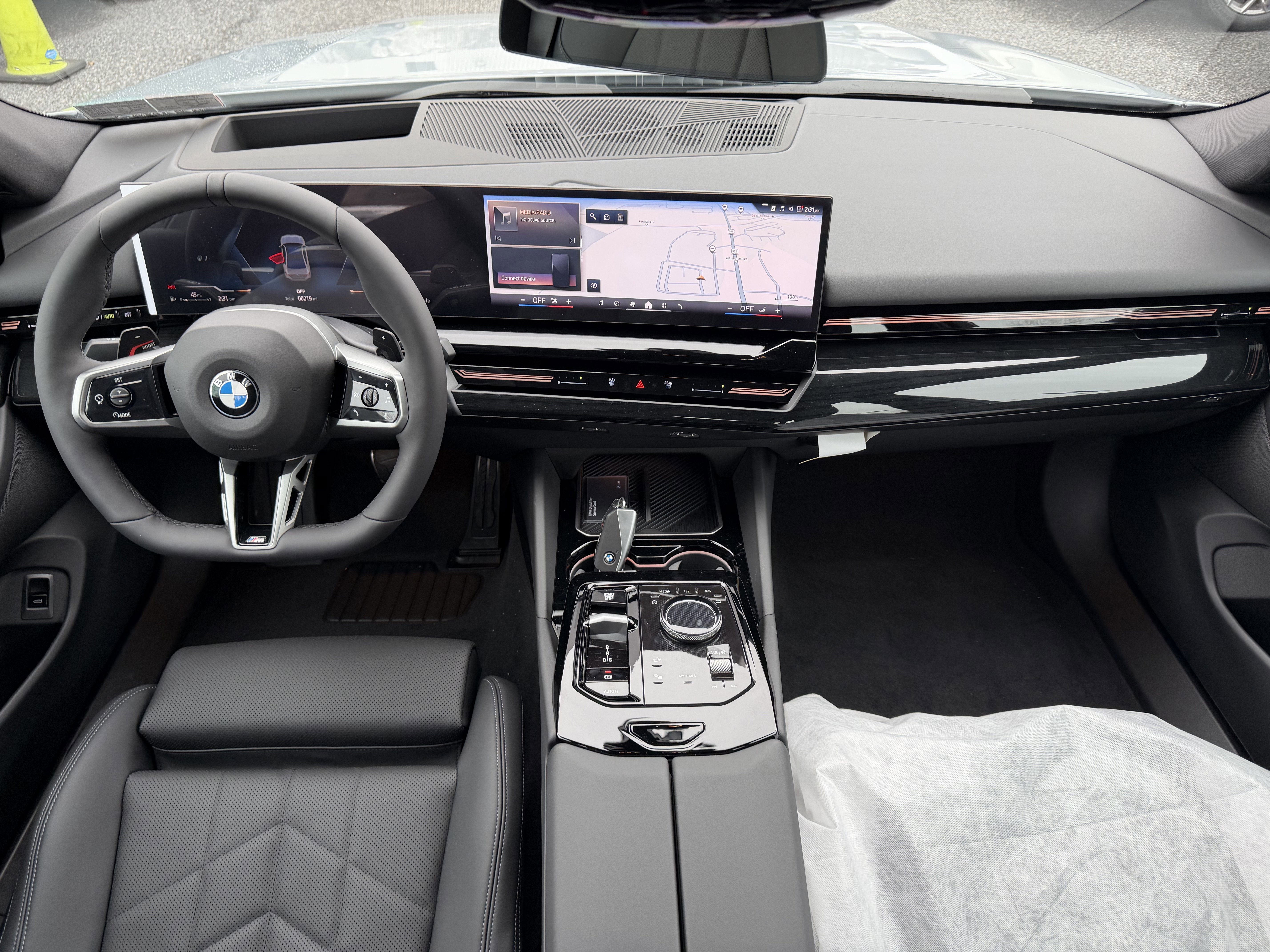 New 2026 Brooklyn Grey Metallic BMW 530i xDrive image 20