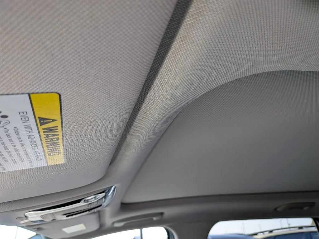 New 2026 Ivory Kia EX image 15