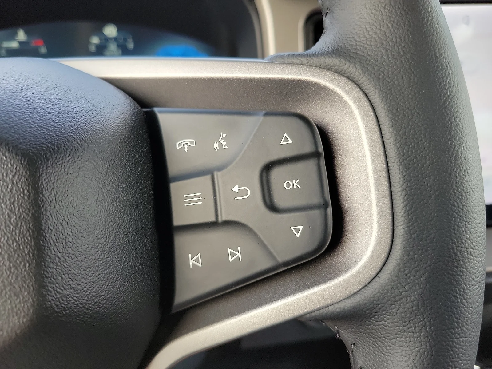 New 2026 Marsh Gray Ford Outer Banks&reg; image 19