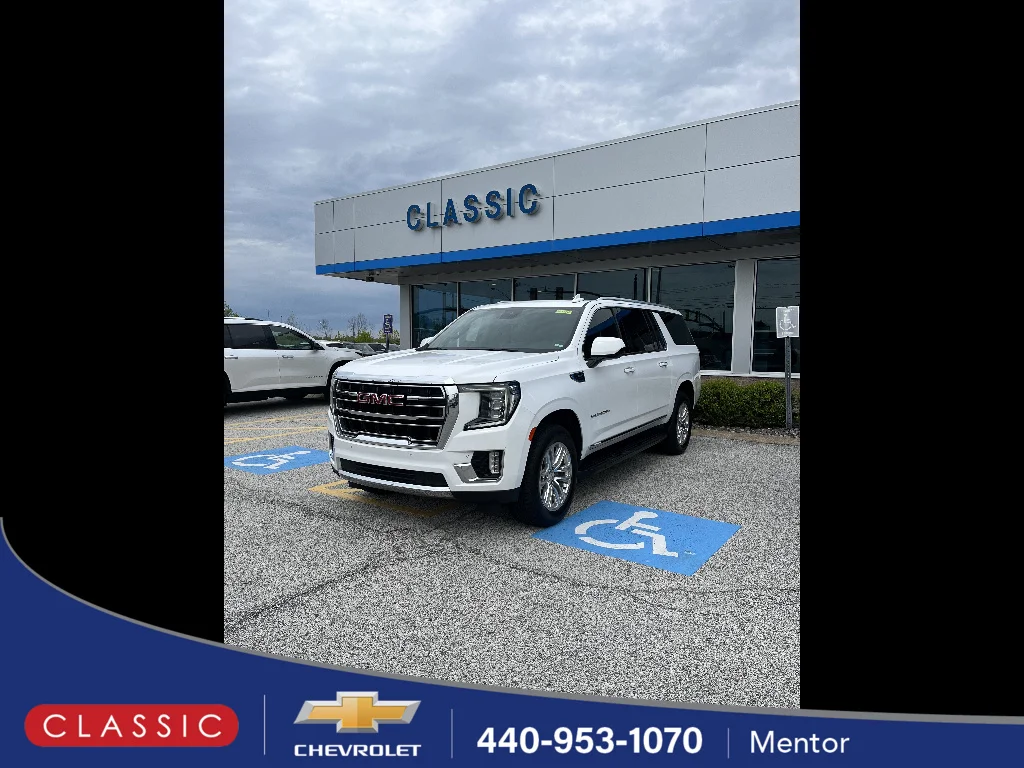2023 GMC Yukon 4WD SLT's photo