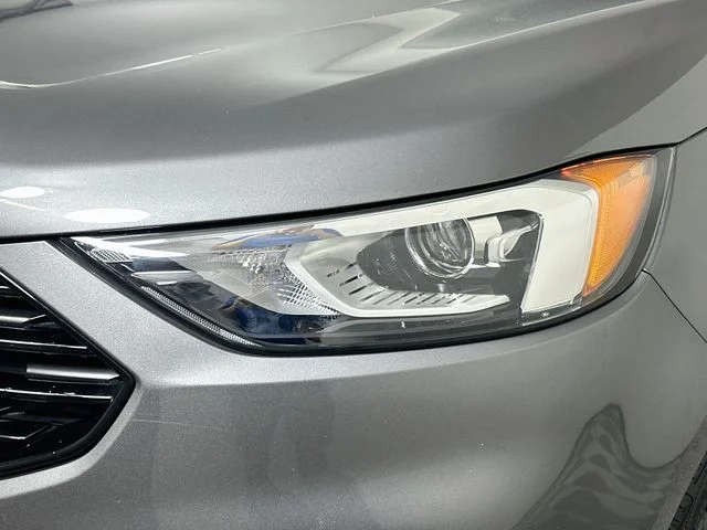 Certified Used 2022 Gray Ford SE image 20