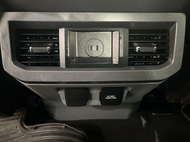 Certified Used 2024 Oxford White Ford XLT image 18