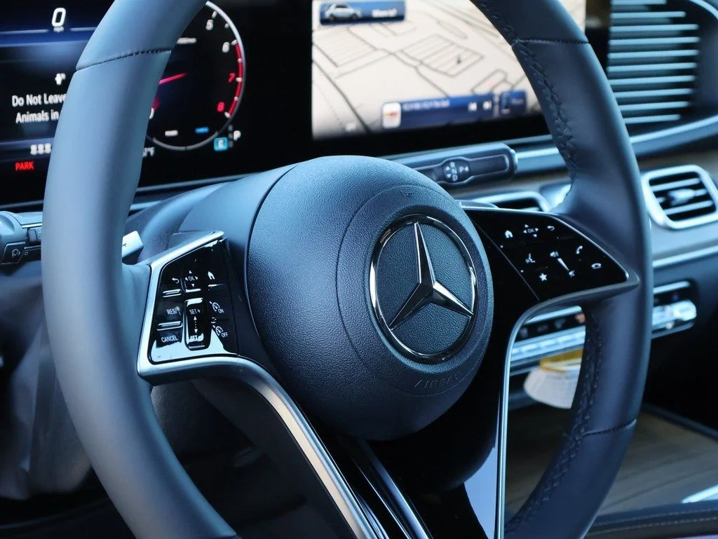Certified Used 2026 Obsidian Black Metallic Mercedes-Benz GLE 350 image 20
