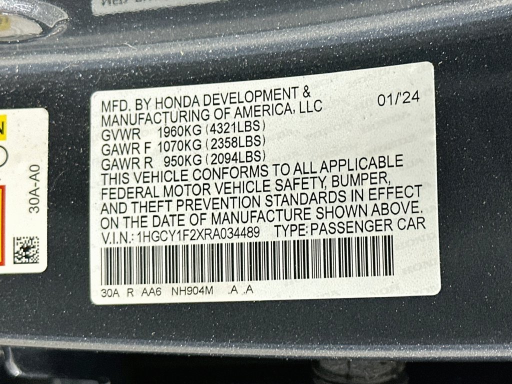 Used 2024  Honda LX image 29