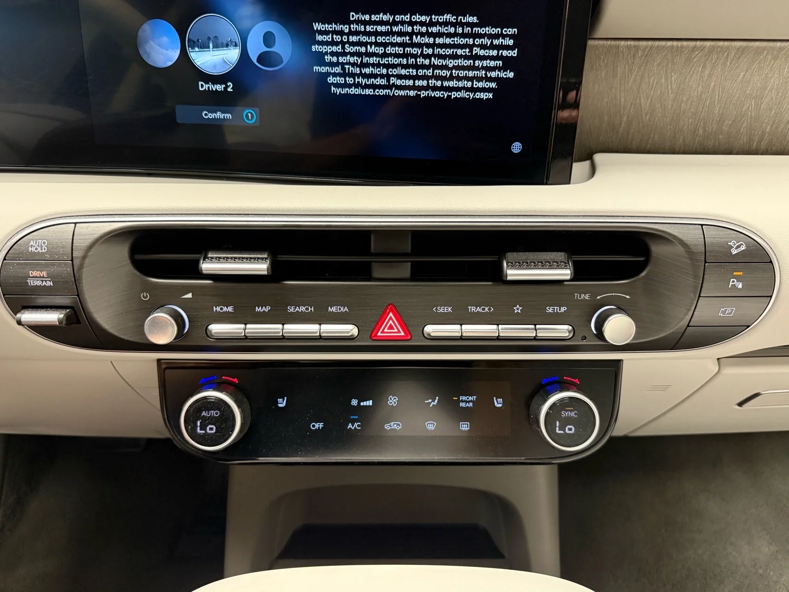 Used 2026 Abyss Black Pearl (a2b) Hyundai SEL image 19