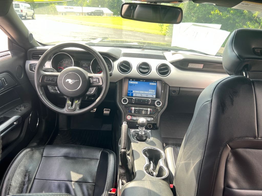 Used 2017 Gray Ford GT Premium image 20