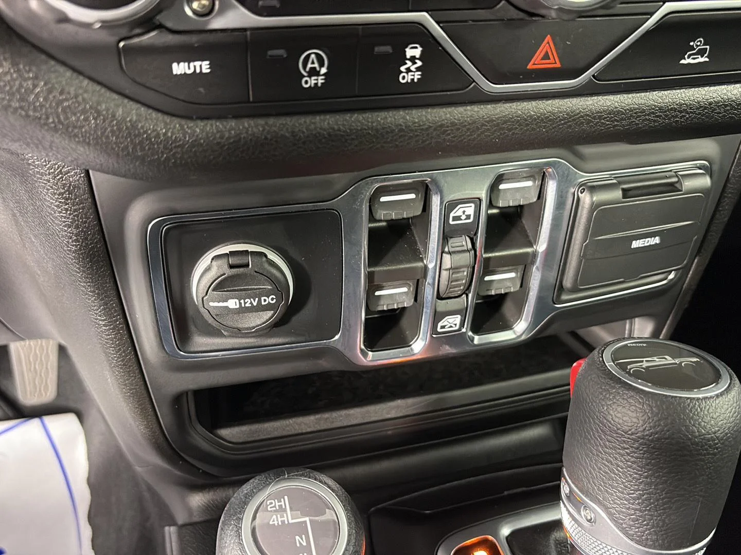 Used 2025 Black Clearcoat Jeep Nighthawk image 34