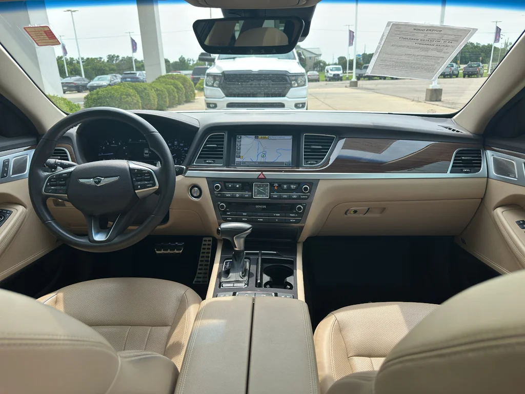 Used 2020 Uyuni White Genesis 3.8L image 12
