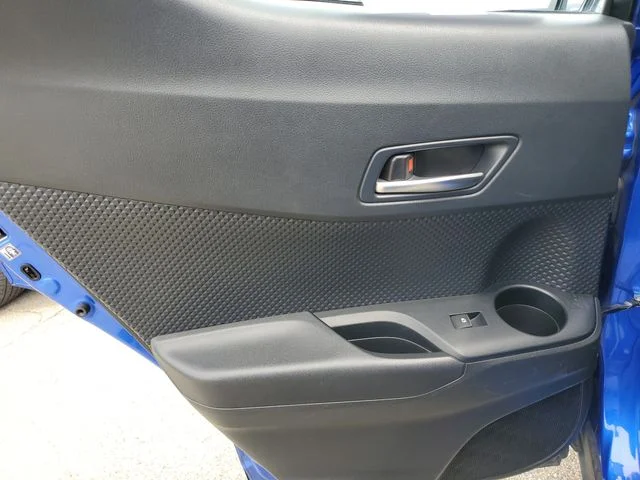 Used 2018 Blue Toyota XLE image 21
