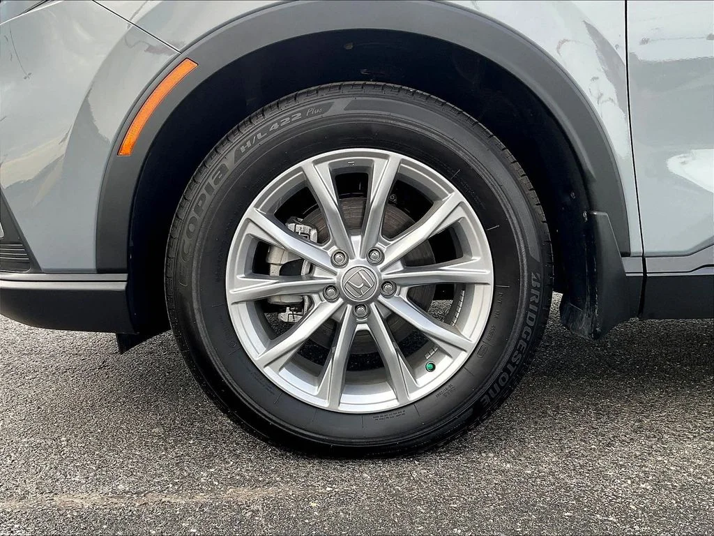 2025 Honda CR-V EX - Photo 18