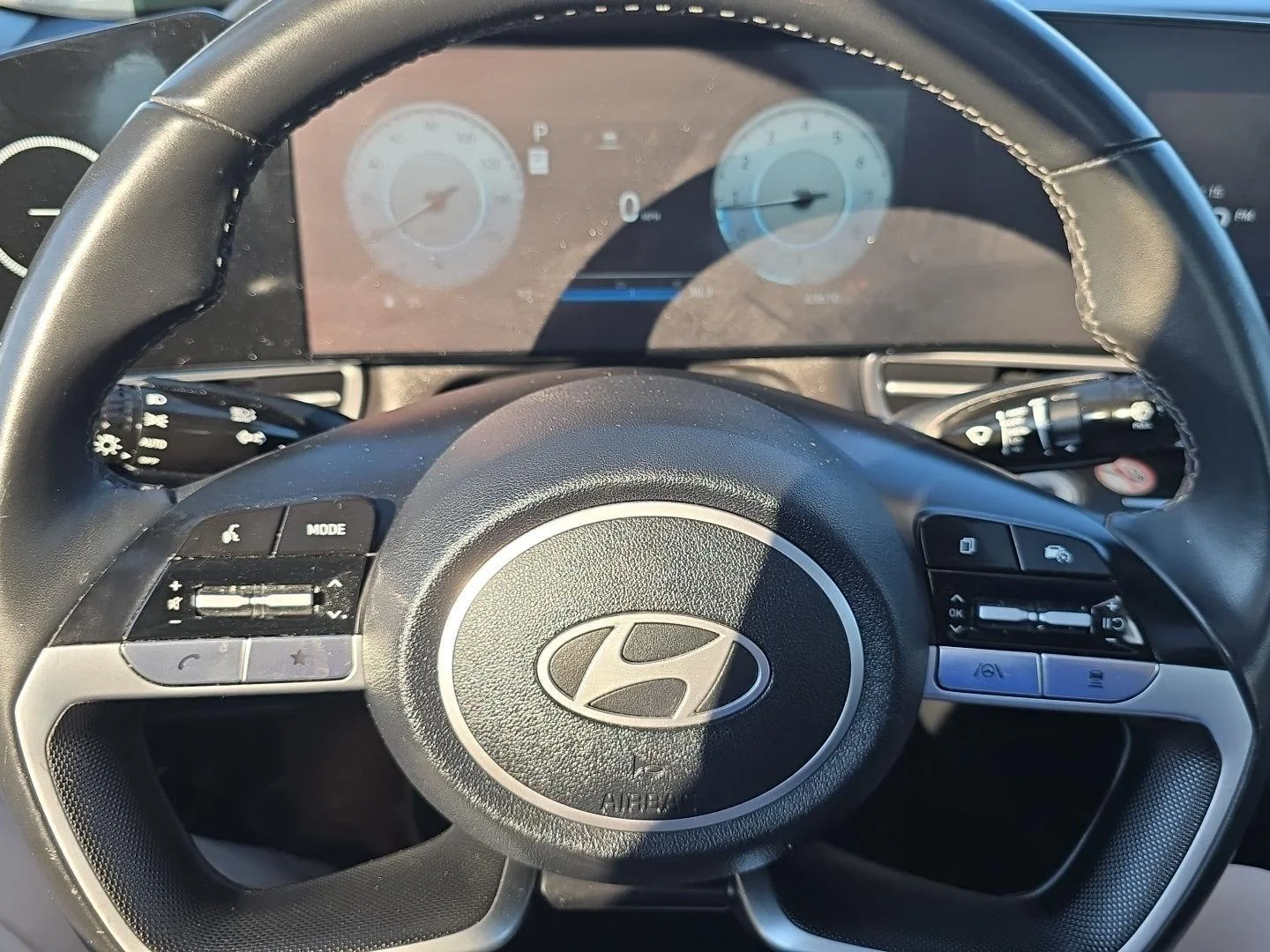 Used 2024 Amazon Gray Hyundai Limited image 11