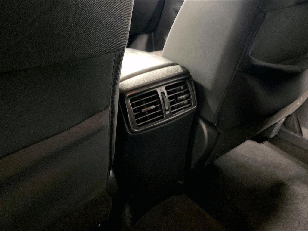 Used 2018 White Nissan SV image 28