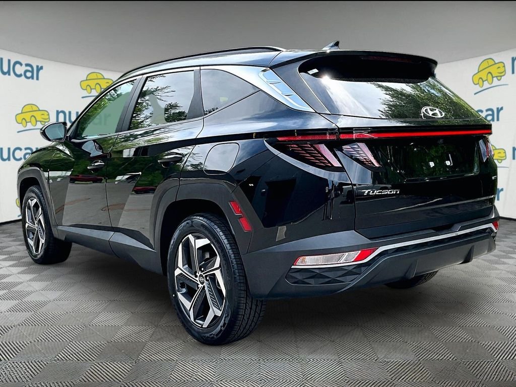 Used 2022 Black Hyundai SEL image 5