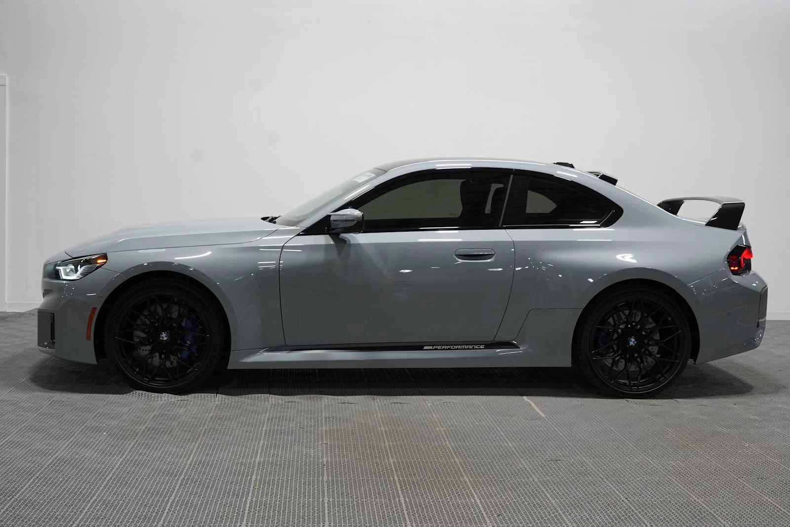 New 2026 Brooklyn Grey Metallic BMW  image 3