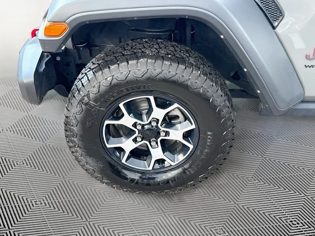 Used 2022 Gray Jeep Unlimited Rubicon image 35