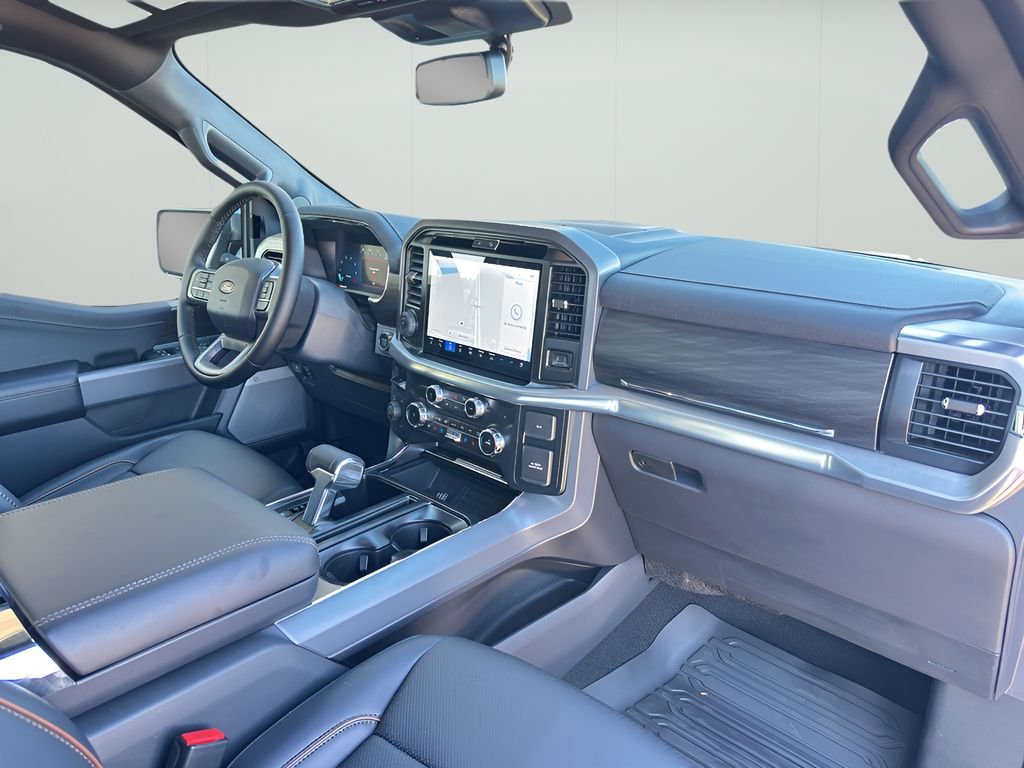 2025 Ford F-150 Lariat - Photo 34