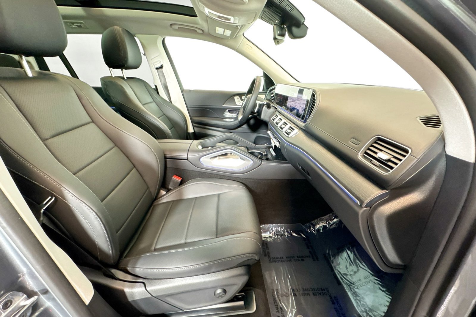 New 2026 Selenite Grey Metallic Mercedes-Benz GLS 450 image 27