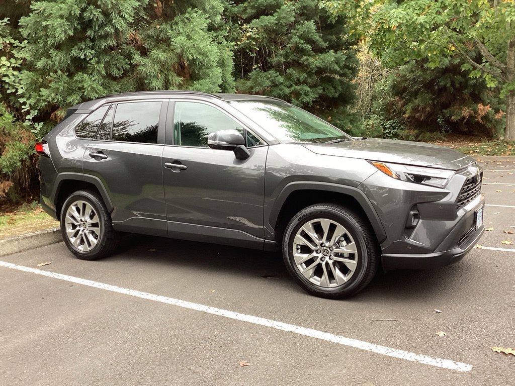 Used 2024 Gray Toyota XLE Premium image 8