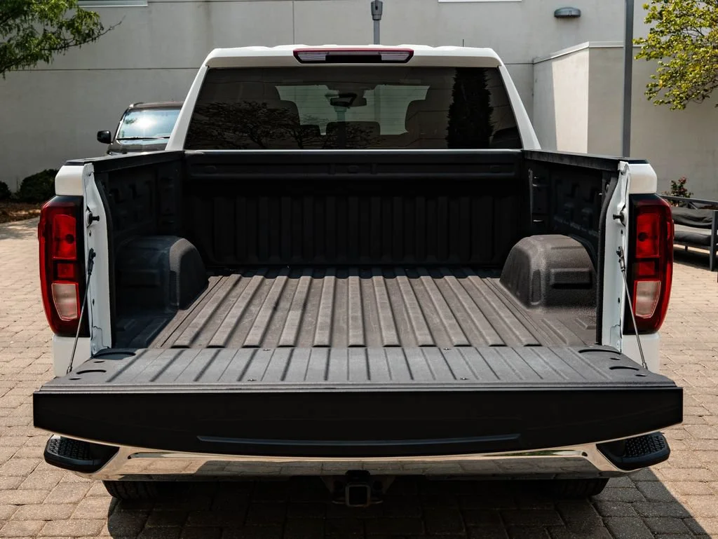 Used 2024 Summit White GMC Pro image 20