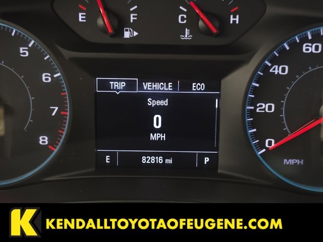 Used 2021 White Chevrolet LT image 17