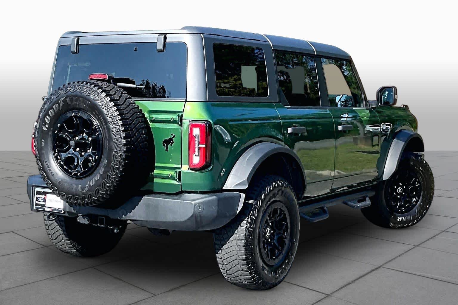 Used 2024 Eruption Green Ford Wildtrak image 13