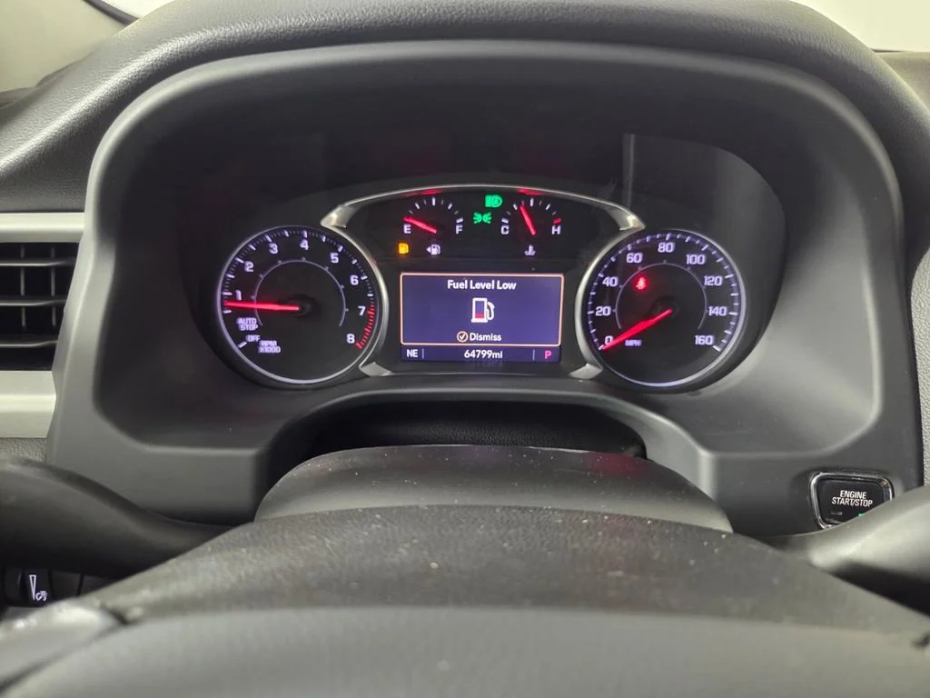 Used 2021 Satin Steel Metallic GMC SLT image 15