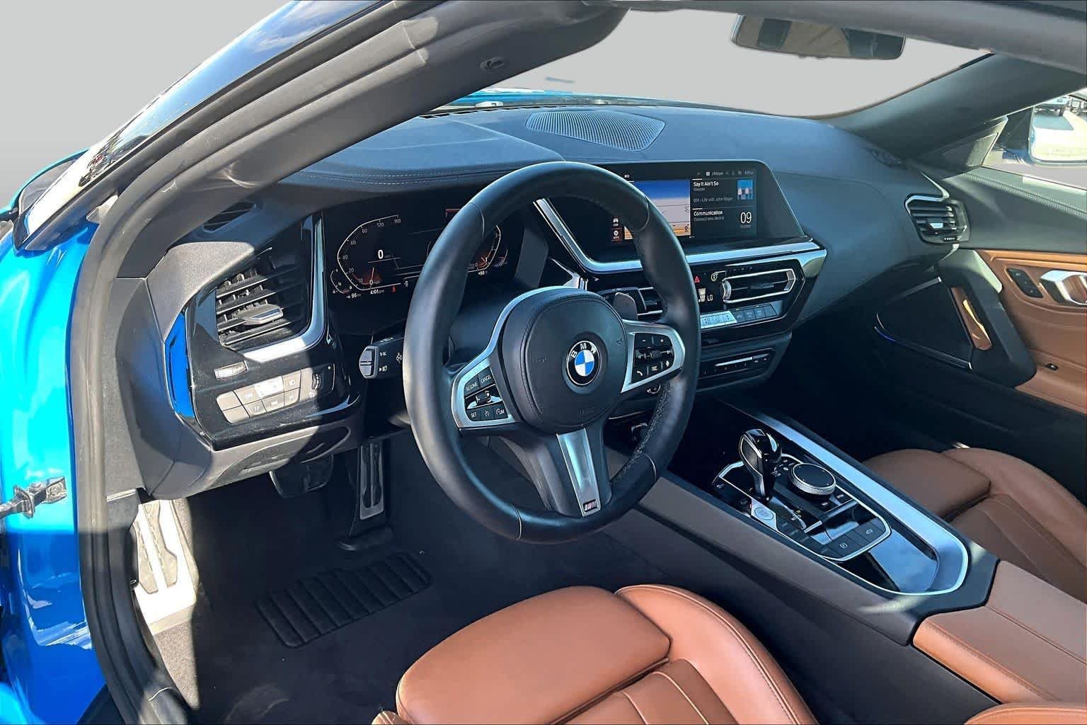 Used 2022 Misano Blue Metallic BMW sDrive30i image 14