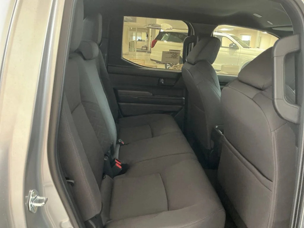 2026 Toyota Tacoma SR5 - Photo 27