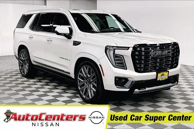 Used 2025 White Frost Tricoat GMC Denali Ultimate image 1