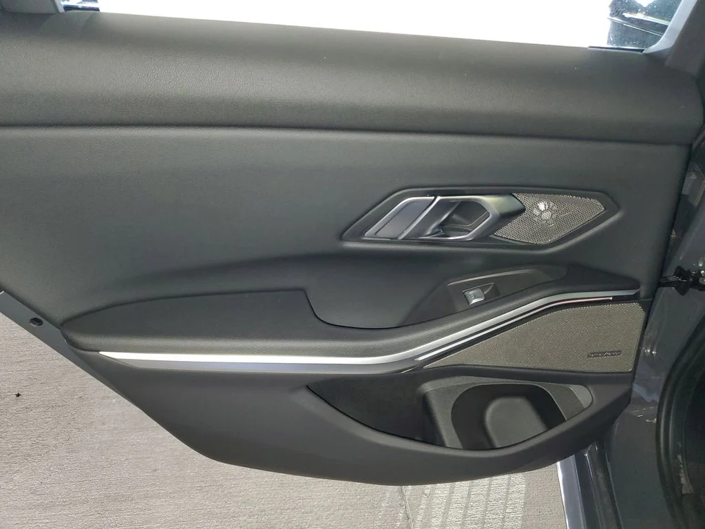 Used 2026 Dravit Grey Metallic BMW 330i image 9