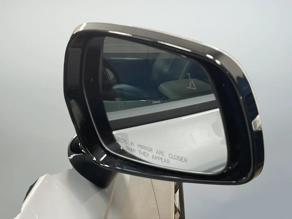 Used 2025 White Kia EX image 37