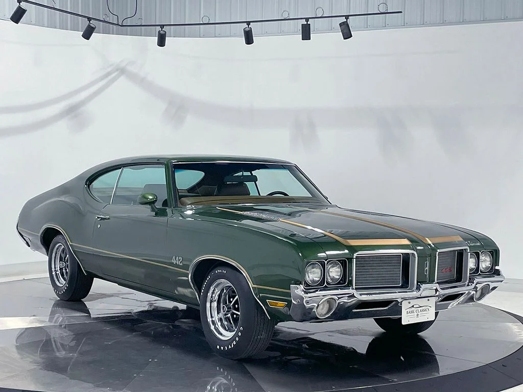 Used 1972  Oldsmobile  image 34