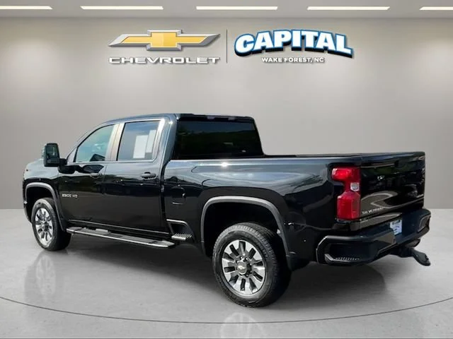 Used 2024 Black Chevrolet Custom image 4