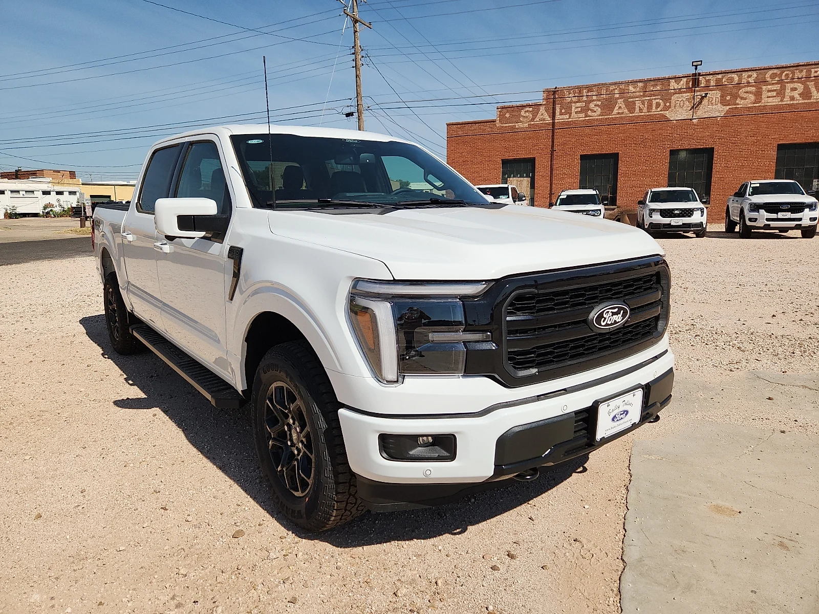 New 2026 Oxford White Ford Lariat image 1