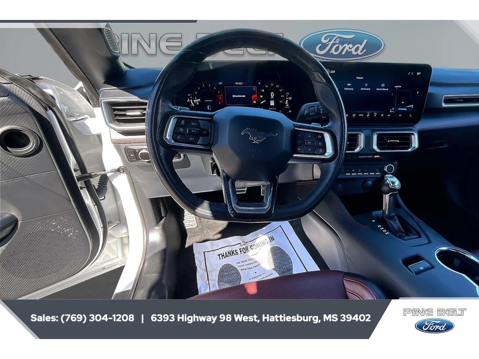 Used 2025 Oxford White Ford GT Premium image 5