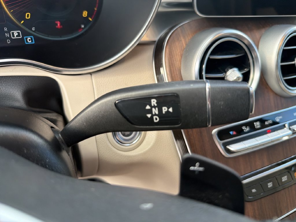 2022 Mercedes-Benz GLC GLC300 - Photo 23