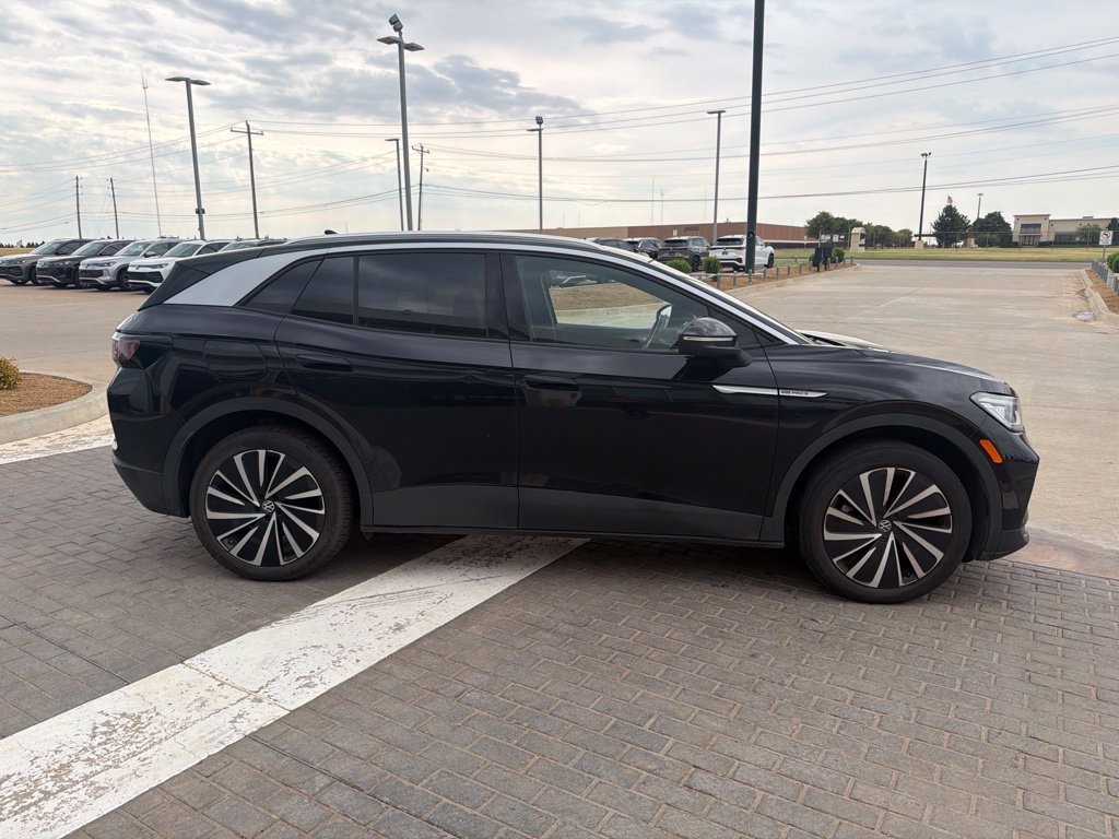 Used 2023 Deep Black Pearl Volkswagen Pro S Plus image 4