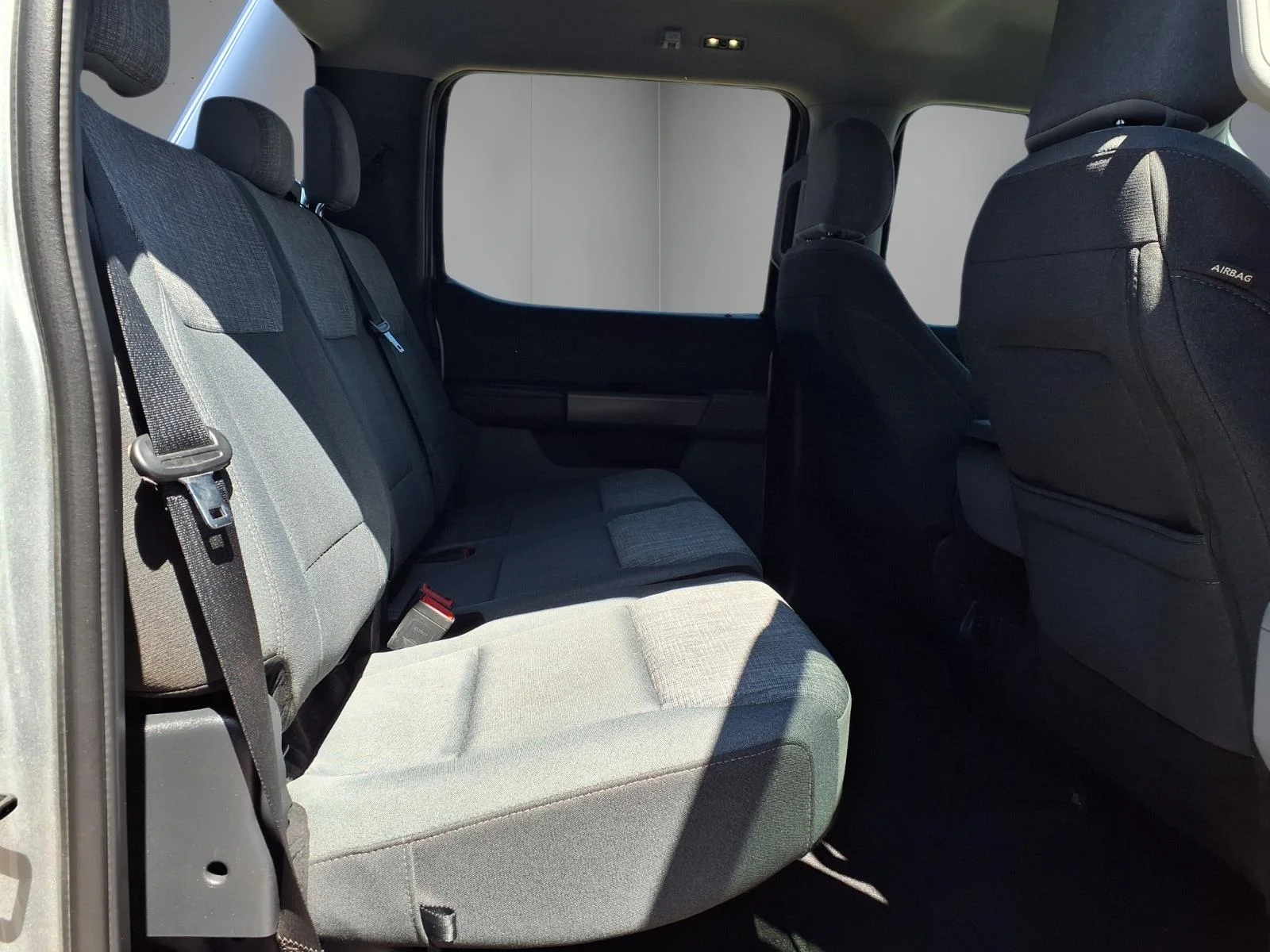 Used 2022 Silver Ford XLT image 14