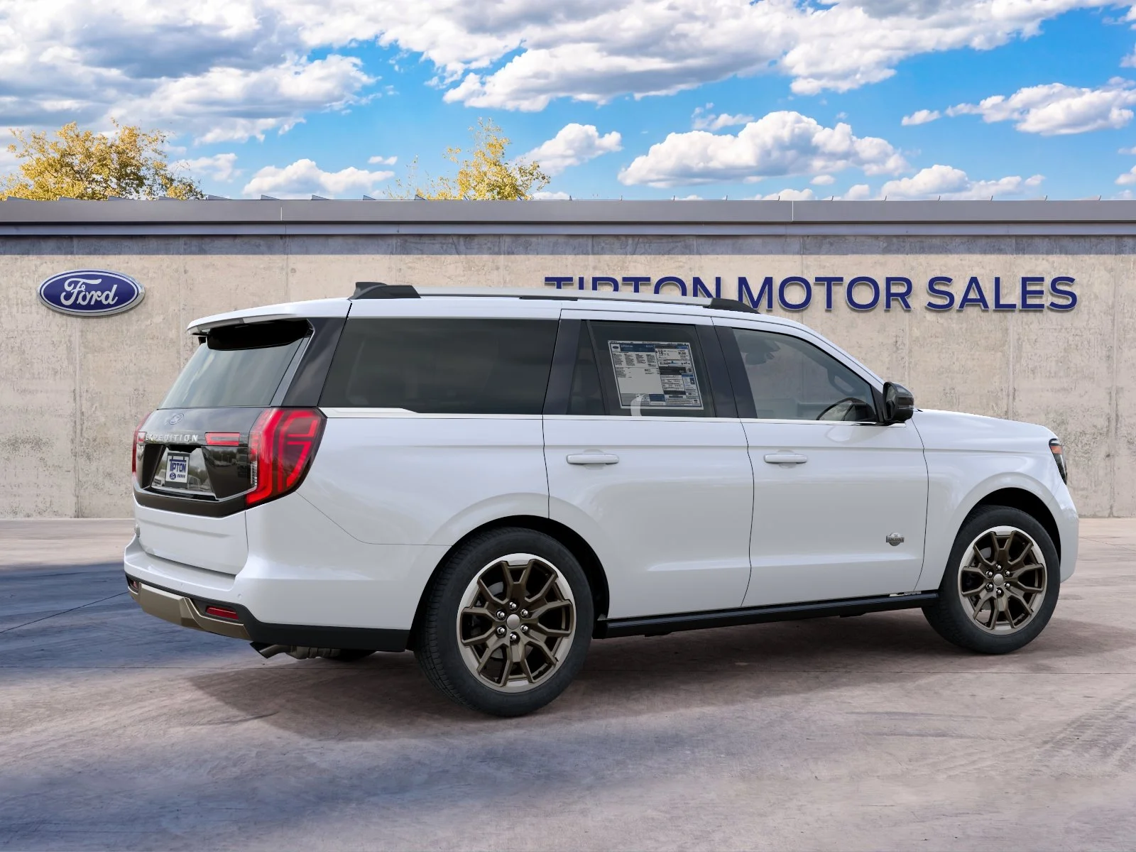 New 2027 Star White Metallic Tri-Coat Ford King Ranch® image 6
