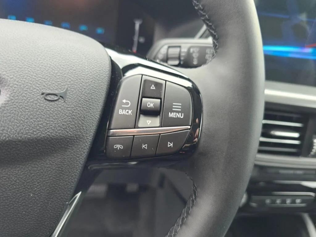 2025 Ford Escape Plug-in hybrid PHEV - Photo 25