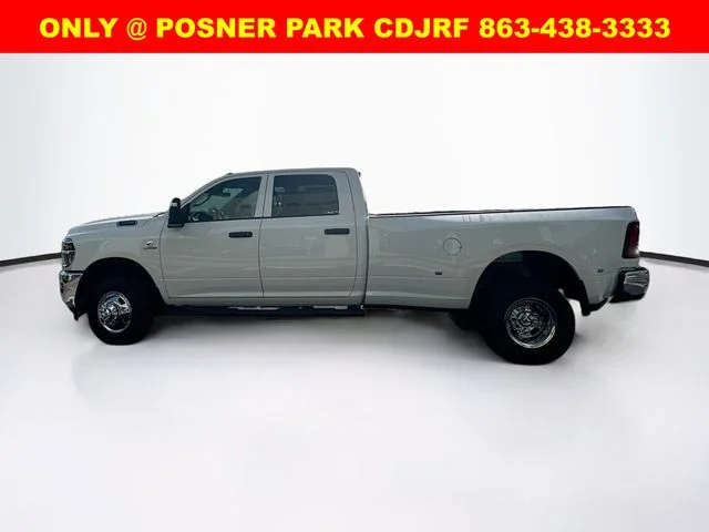 New 2026 Bright White Clear-Coat Exterior Paint RAM TRADESMAN image 8