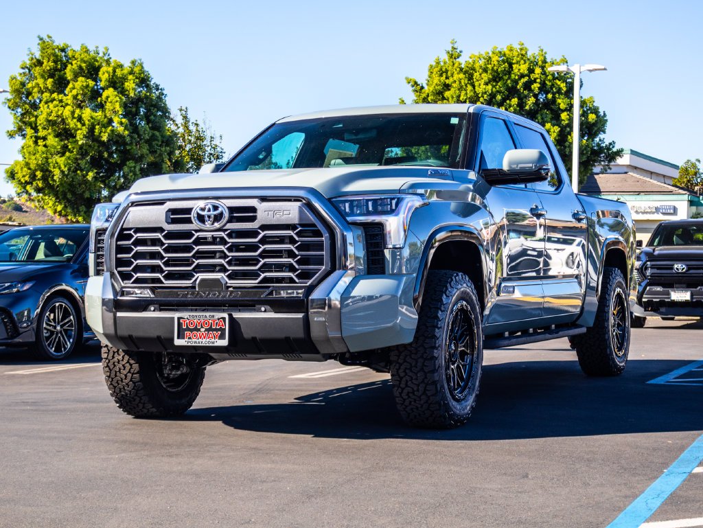 New 2026 Lunar Rock Toyota Tundra Platinum image 5