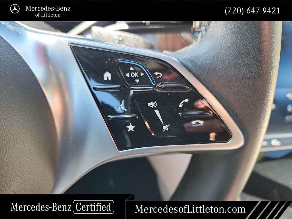Certified Used 2024 White Mercedes-Benz GLC 300 image 27