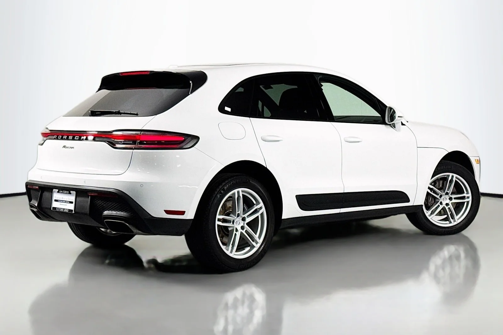 Used 2023 WHITE Porsche  image 11