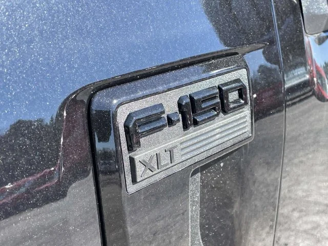 New 2026 Black Ford XLT image 7