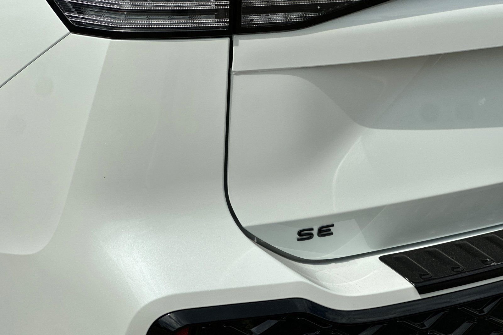 New 2026  Volkswagen 2.0T SE R-Line Black image 26