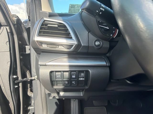 Used 2020 Magnetite Gray Metallic Subaru Premium image 27