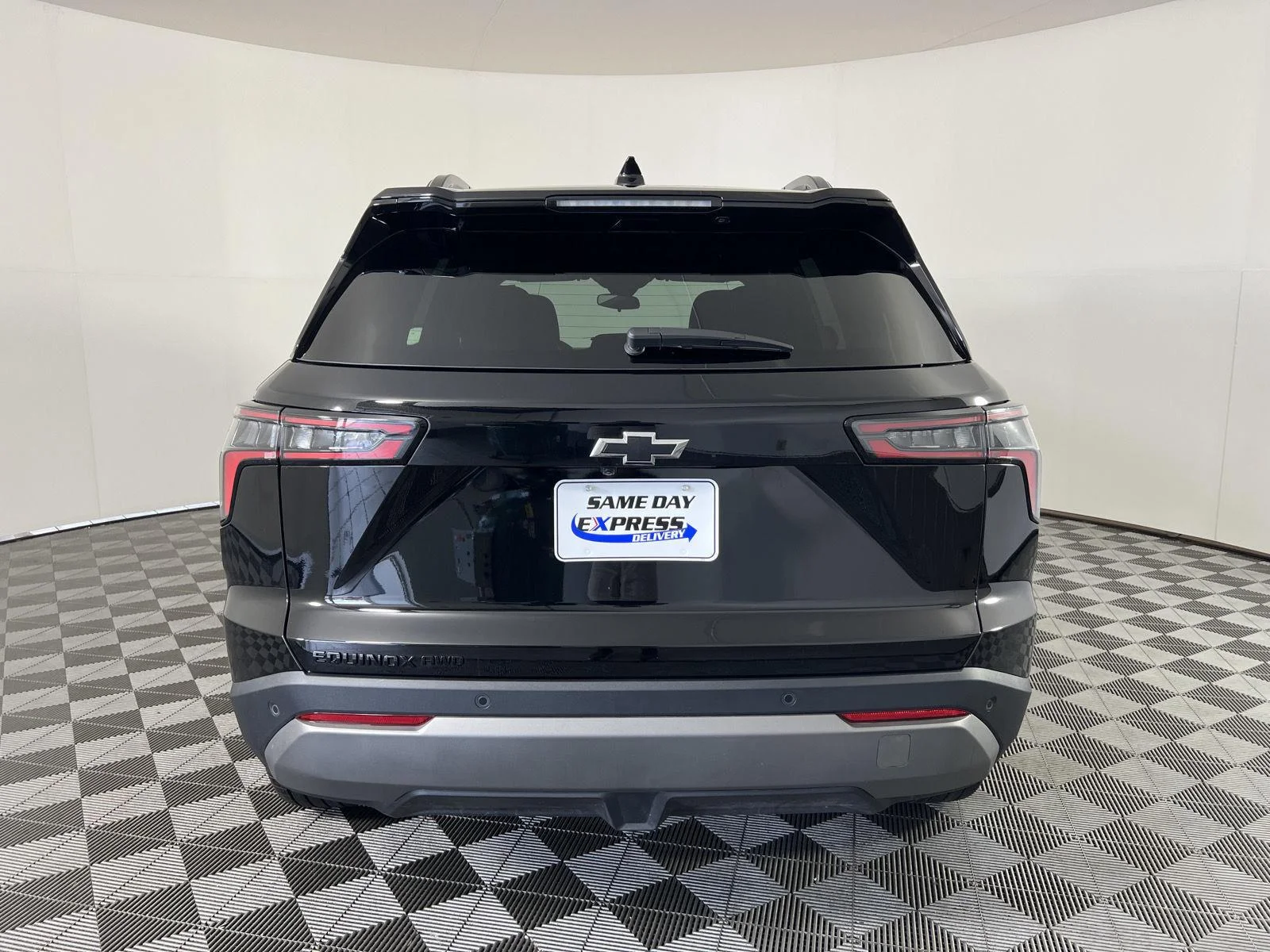 Used 2026 Mosaic Black Metallic Chevrolet AWD LT image 24